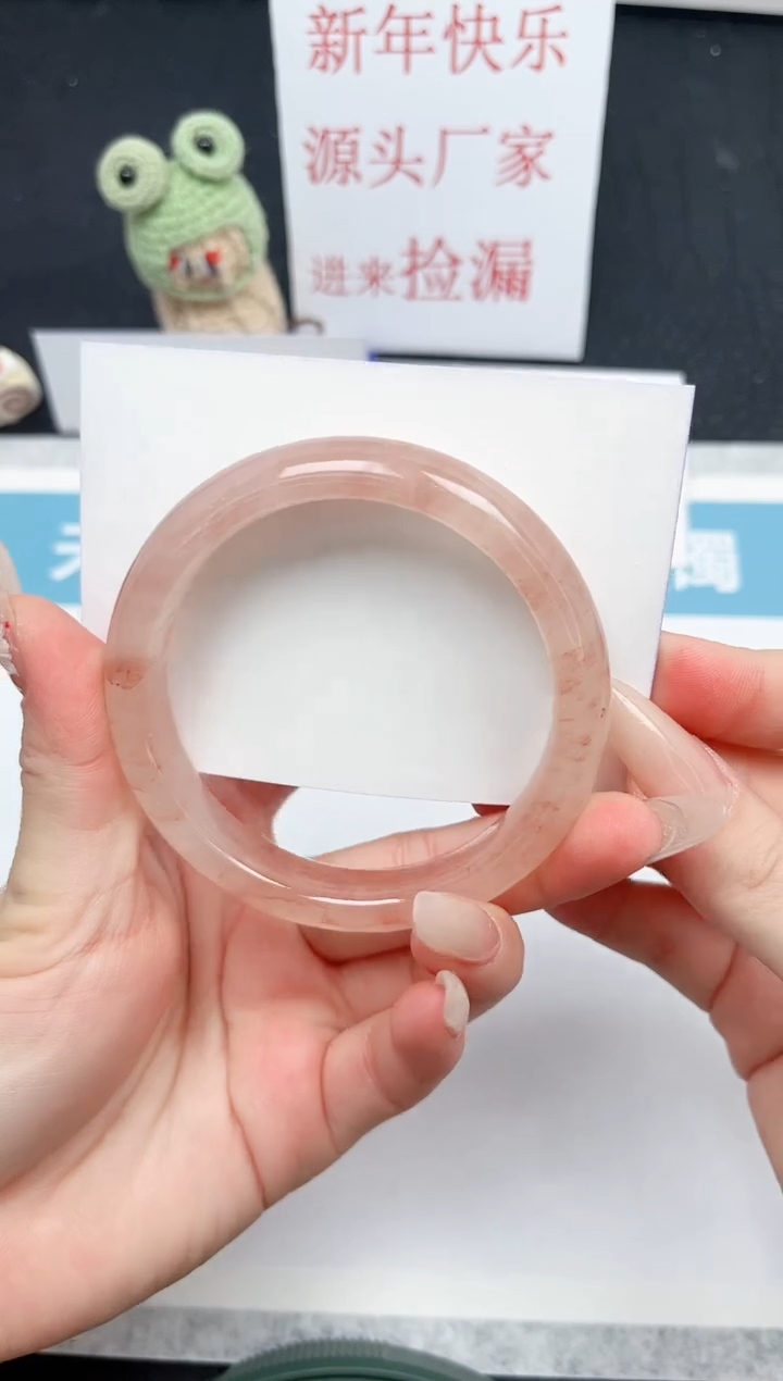 【闪购商品】石英质玉手镯未镶嵌6-58.1