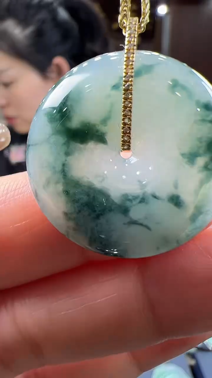 【闪购商品】翡翠挂件18K金镶嵌平安扣不含链