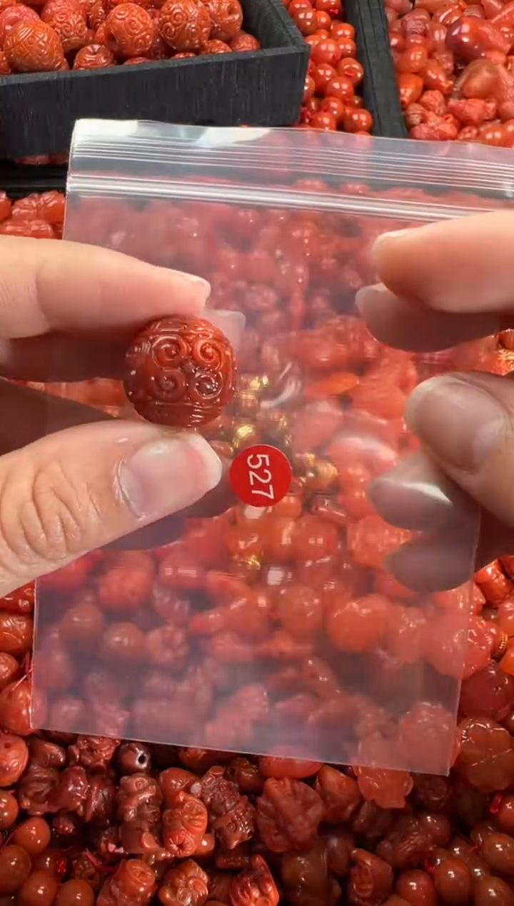 【闪购商品】南红玛瑙颈饰未镶嵌1