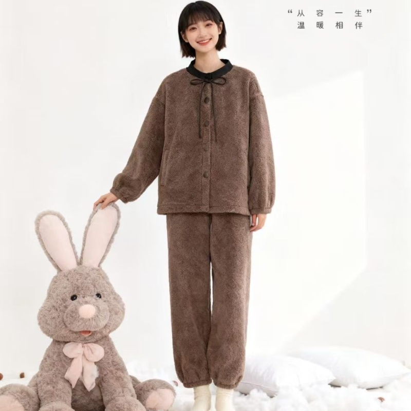 柏妍胖妹妹新款睡衣女秋冬款洋气甜美家居服珊瑚绒宽松加大韩式