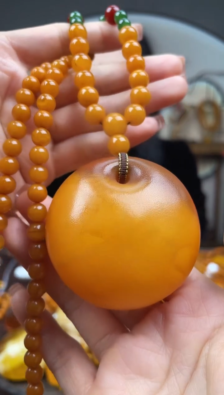 【闪购商品】琥珀裸石未镶嵌首饰 假1赔4 （多样性发货1件