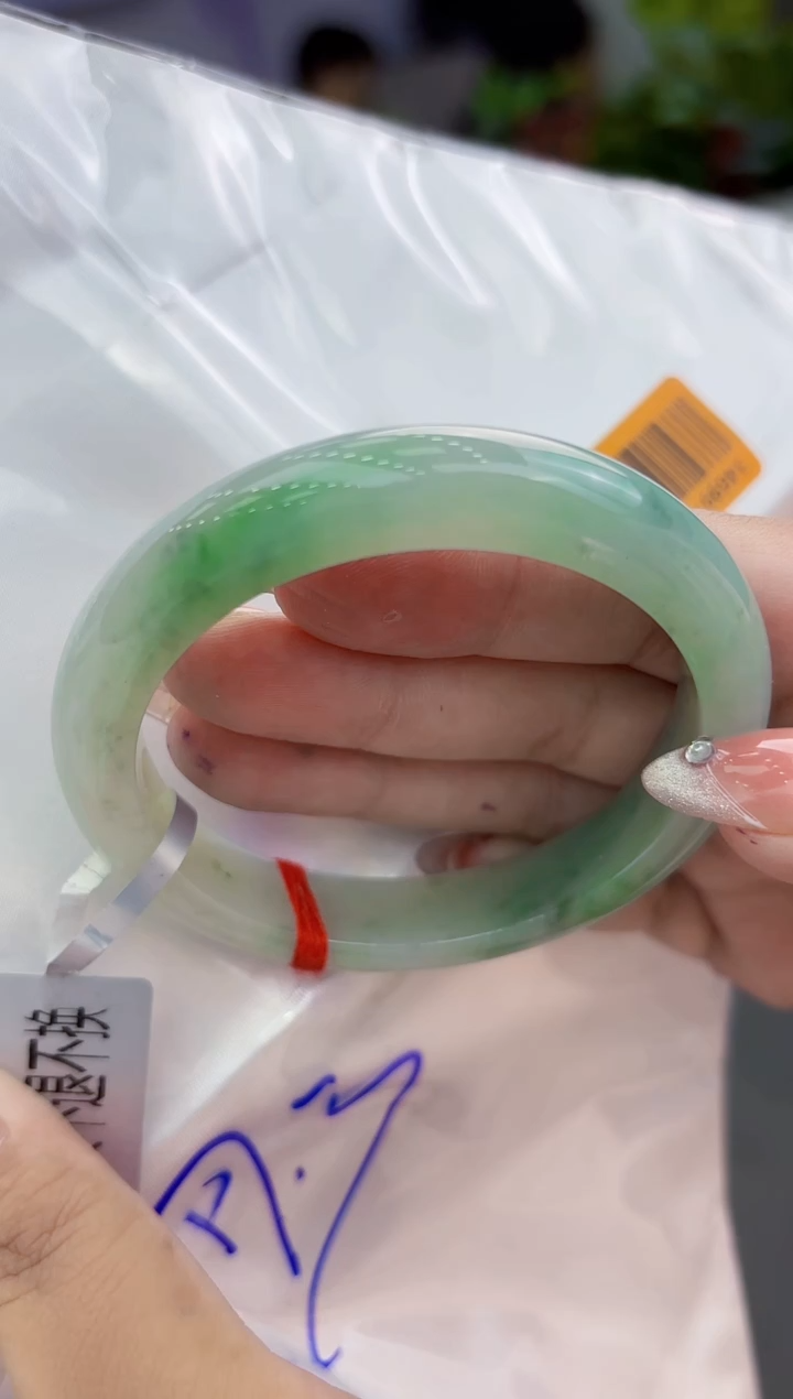 【闪购商品】翡翠手镯未镶嵌翡翠手镯