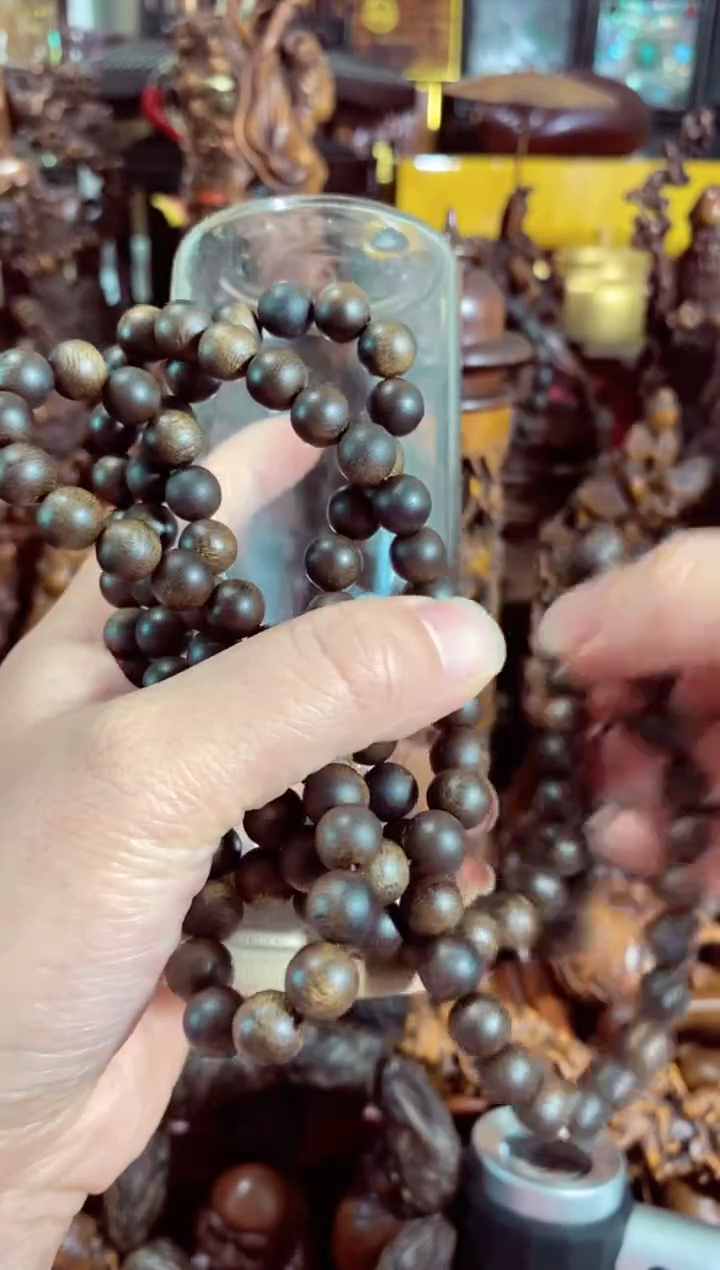 【闪购商品】木中之王漂亮的CXZQN多圈0.8