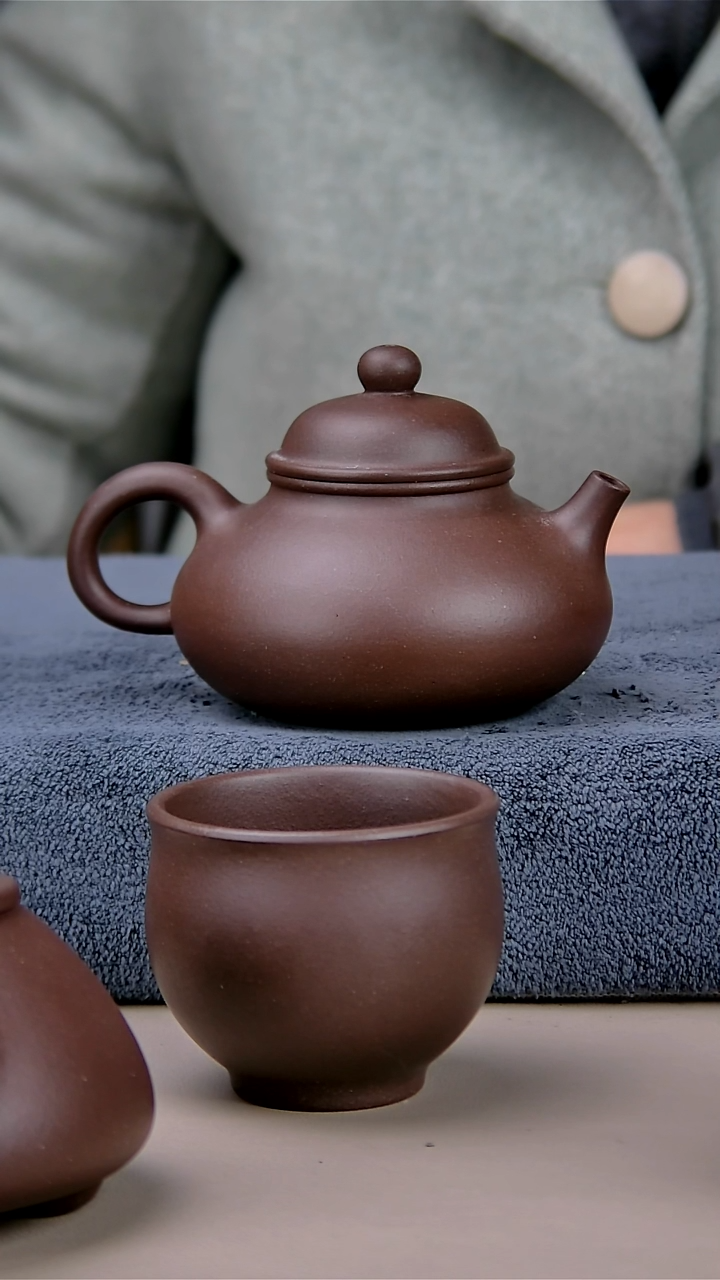 【闪购商品】紫砂茶壶200容天底草清