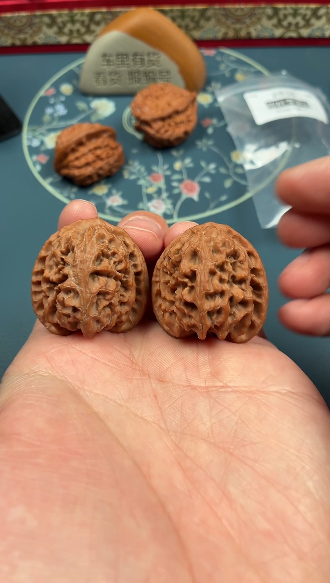 吊坠文玩核桃36全品苹果园 红皮 顶级皮质 原桩