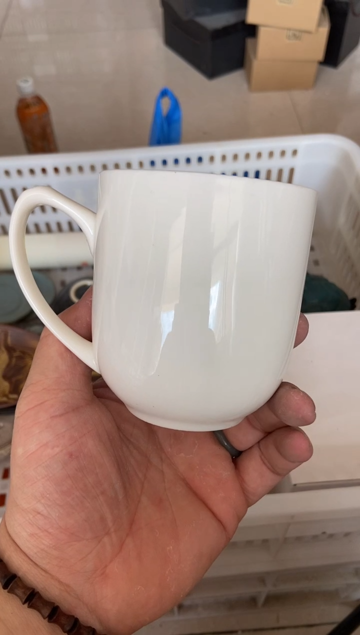 杯无运费险有瑕疵的摄影的产品有使用过的痕迹有点脏介意勿拍