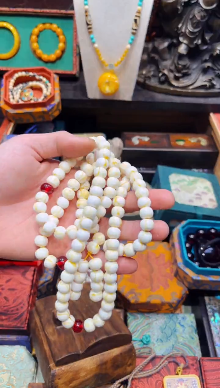 【闪购商品】蜜蜡裸石未镶嵌欣妹专属精选链接a8710