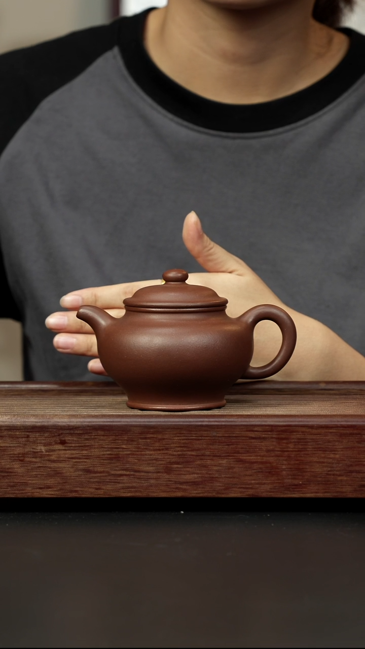 紫砂茶壶底槽清 掇只 小二拙泥