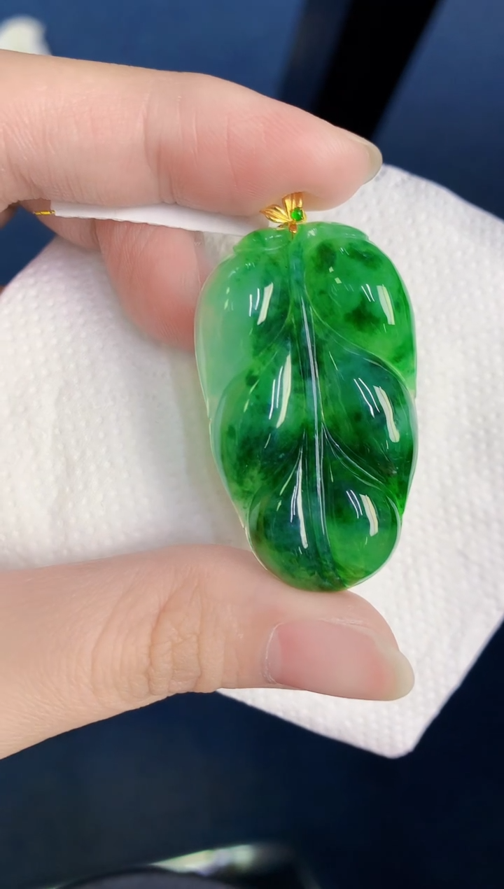 颈饰18K金镶嵌翡翠天然翡翠缅甸A货