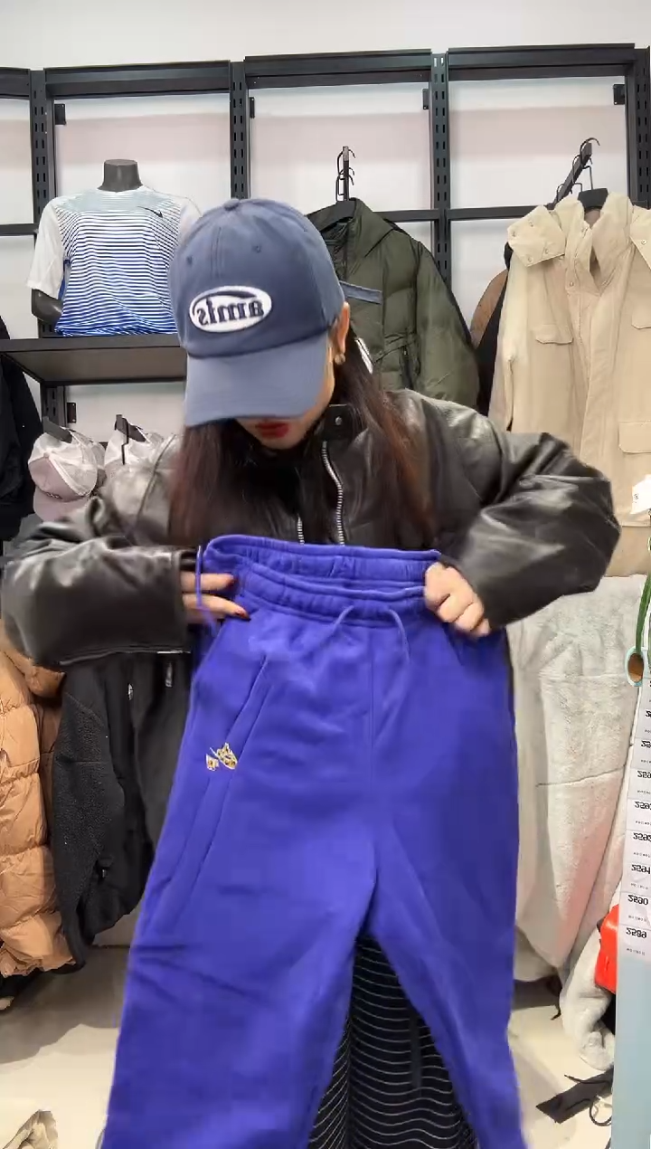 2589  编码  瑕疵直播间过款为准 尺码  ·  