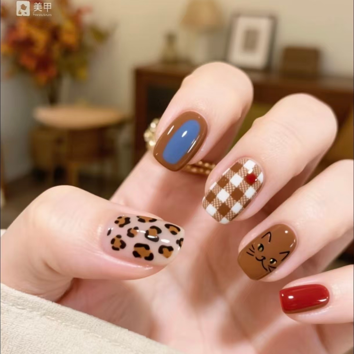 阿坤美甲  M盒-多瓶集合专用链接！！！1122（不送磁铁）