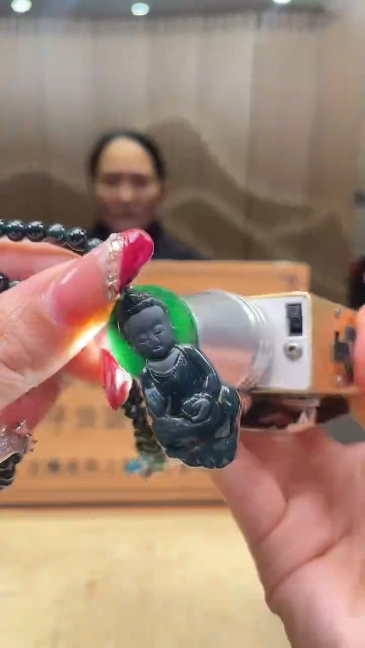 【闪购商品】定制翡翠未镶嵌      *95