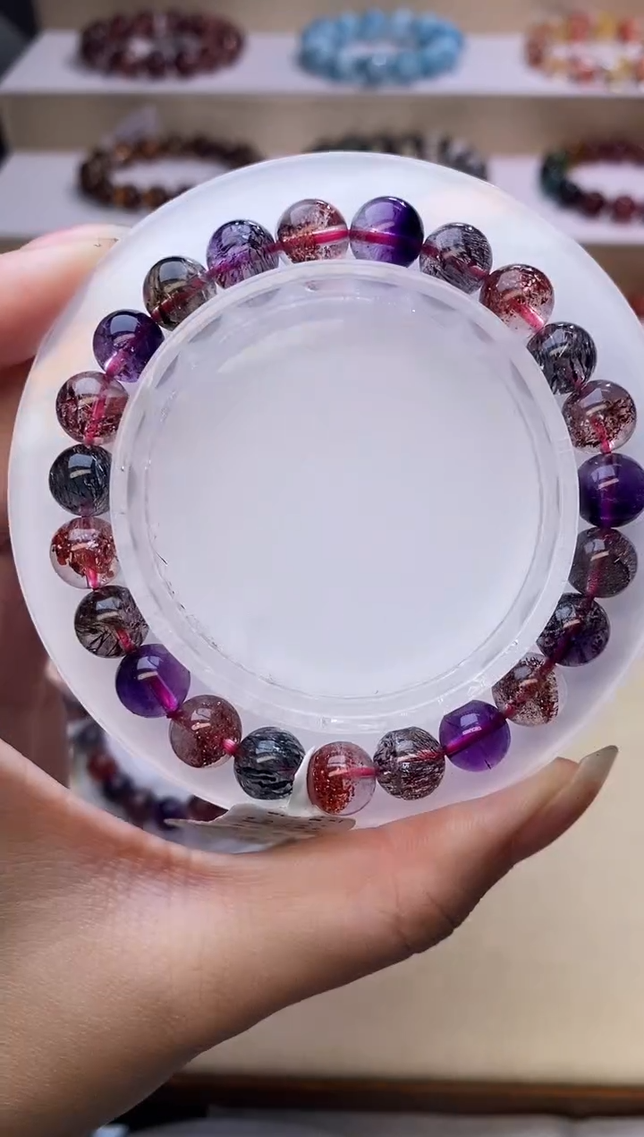 【闪购商品】水晶手链未镶嵌黑加仑超七8m+