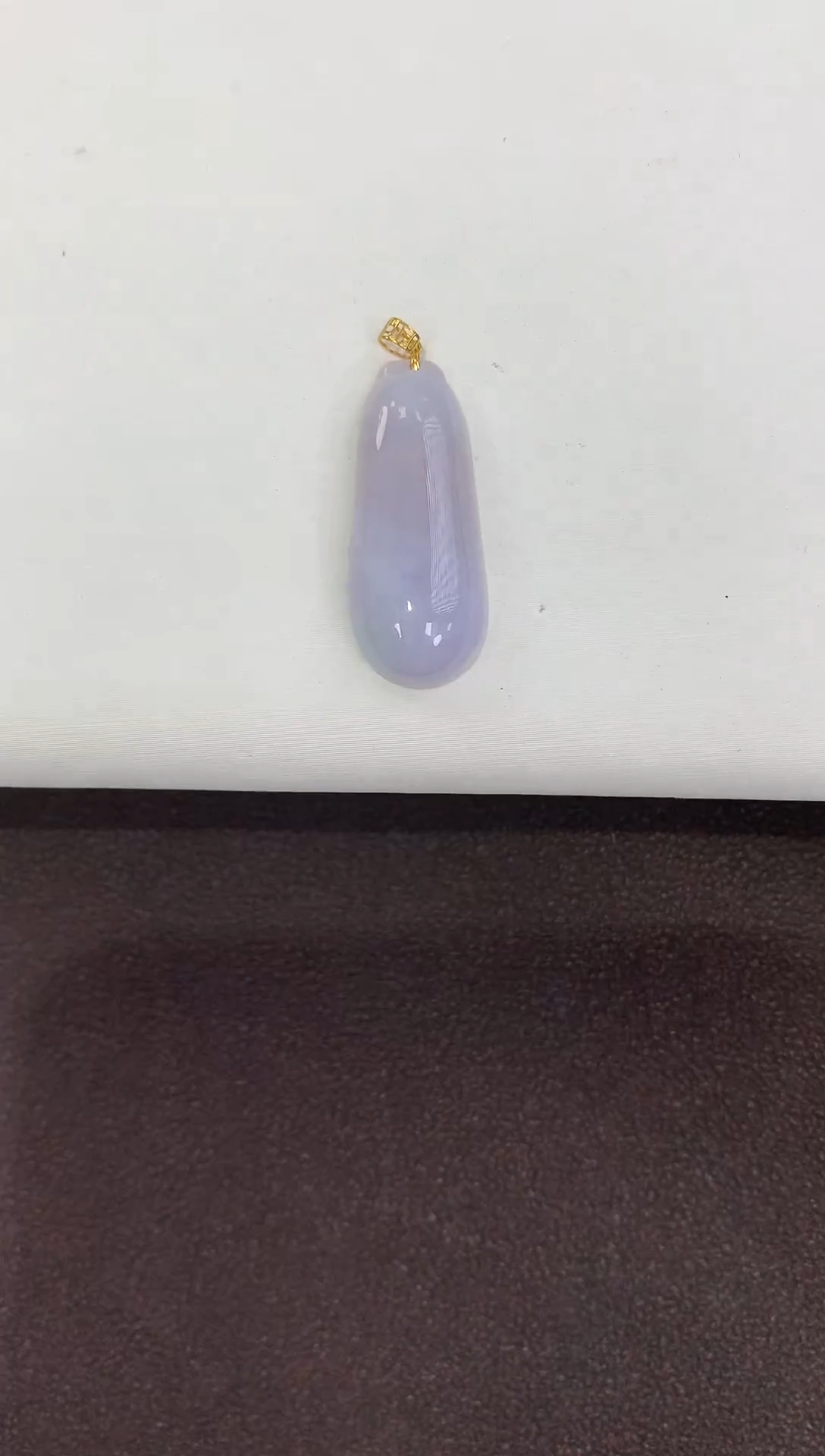 颈饰18K金镶嵌翡翠缅甸a货翡翠