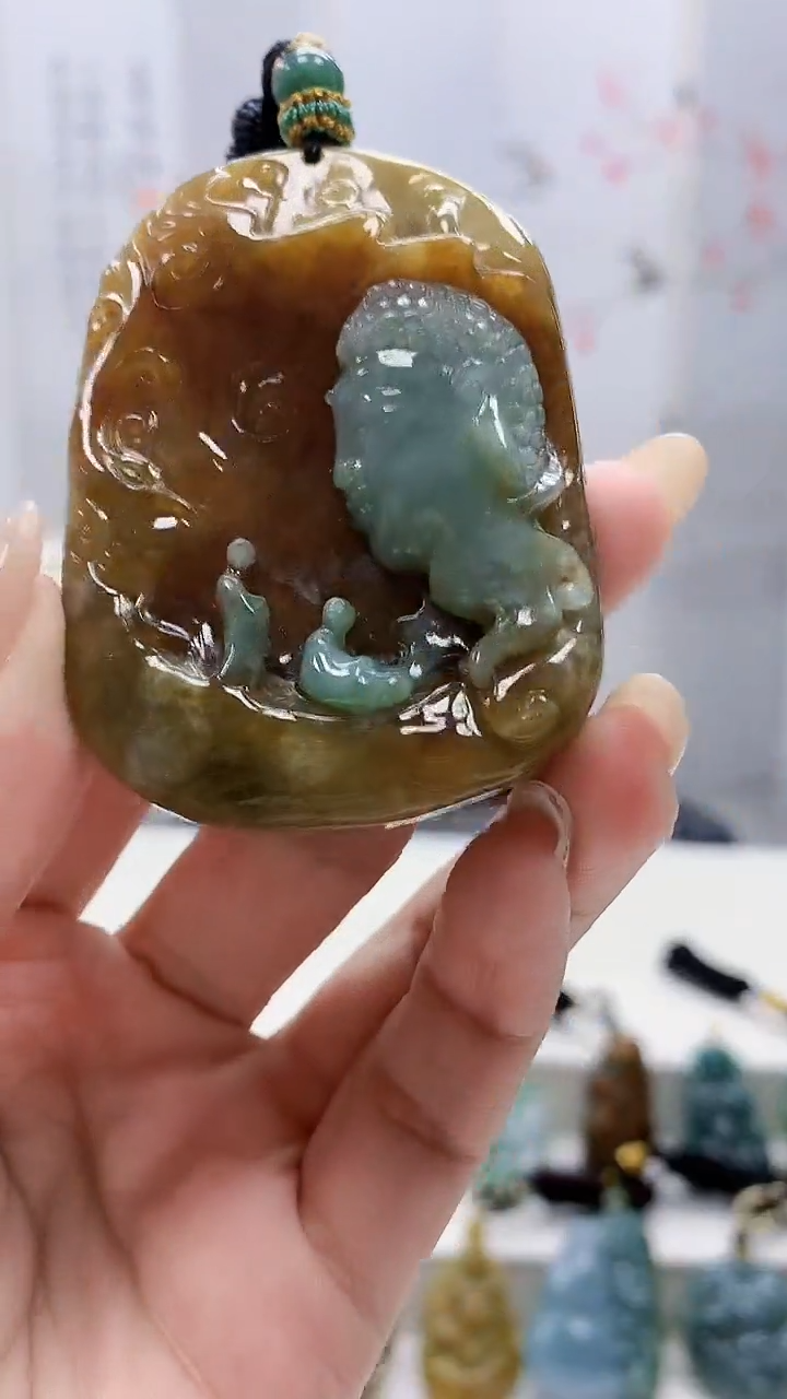 未镶嵌定制翡翠5028lr-毛货挂件83