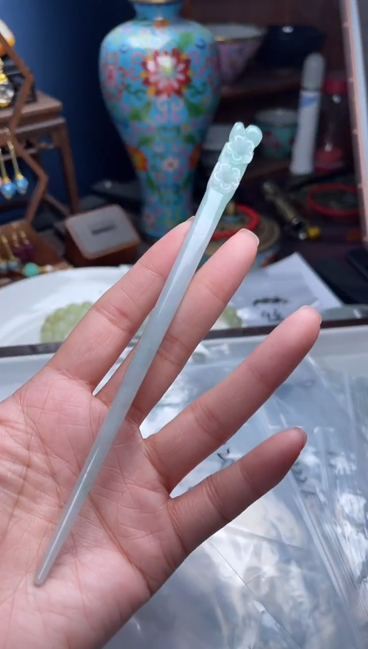 未镶嵌挂件翡翠J***王,122247翡翠