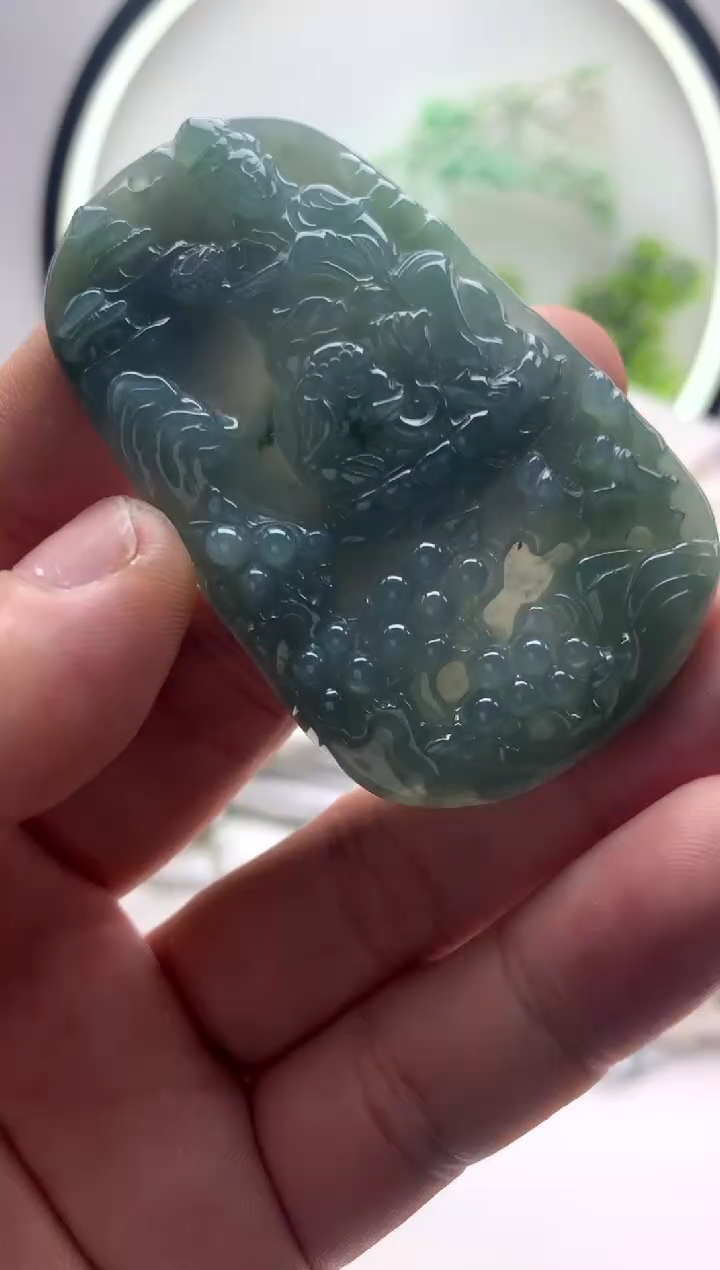 翡翠未镶嵌颈饰普贤