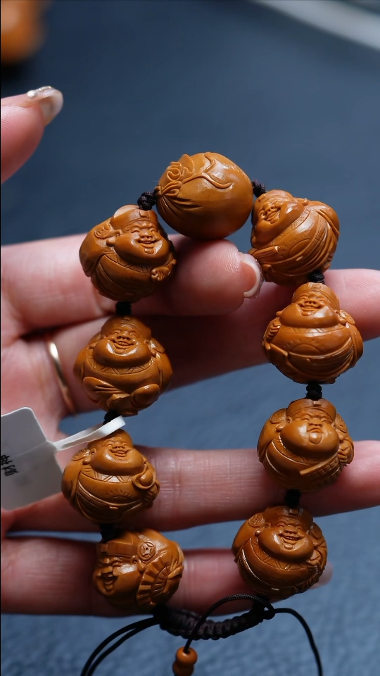 【闪购商品】橄榄核吊坠苏工橄榄核
