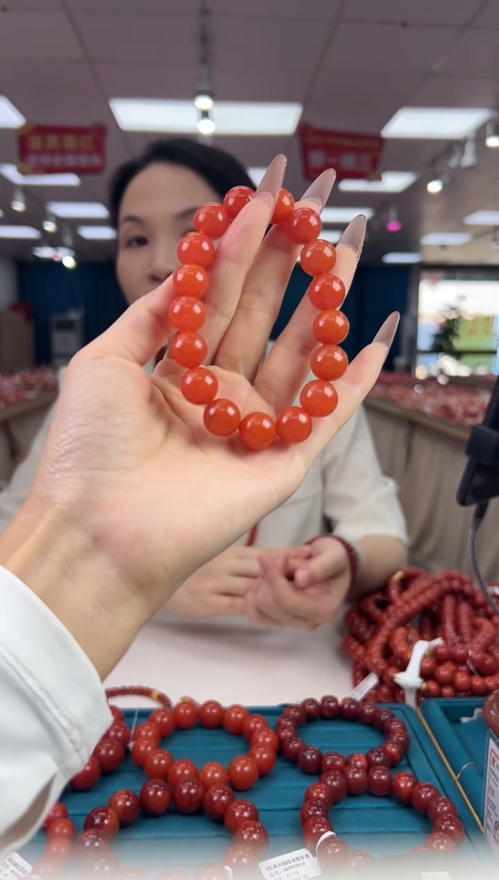 南红玛瑙手串未镶嵌5.24-（多样式）