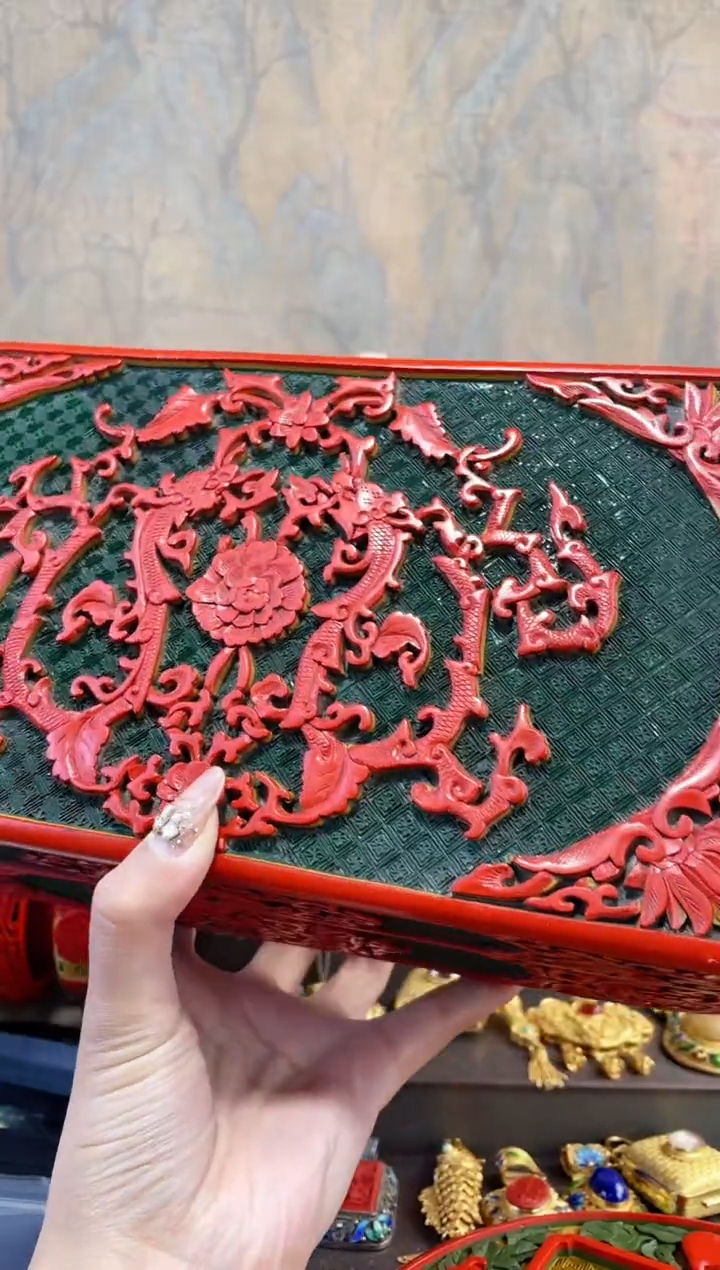 【闪购商品】非遗雕漆剔红绿方盒