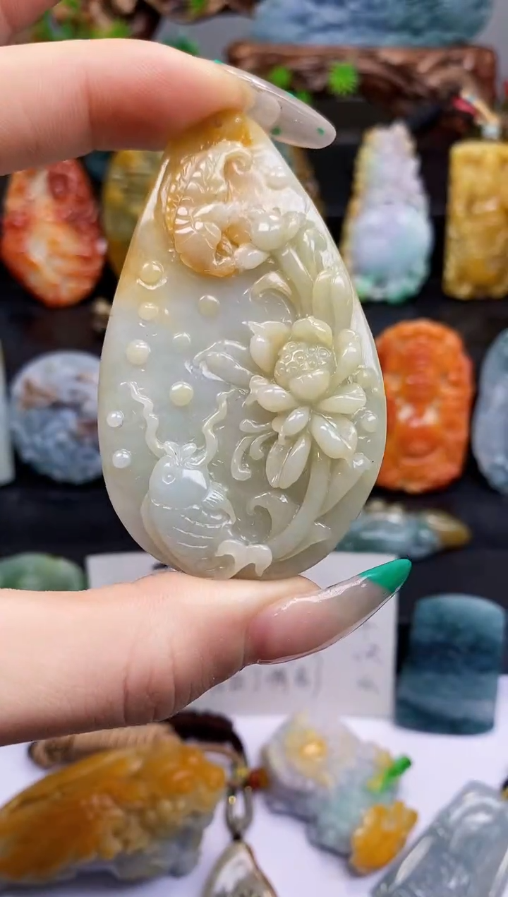 【闪购商品】定制翡翠未镶嵌A货翡翠