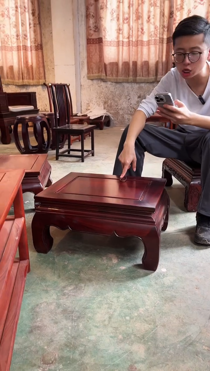 黑酸枝木类成套家具K3