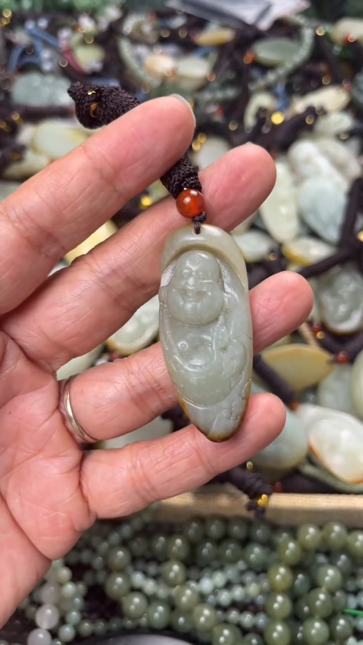 【闪购商品】和田玉颈饰未镶嵌多样性发货没有证书拍一发一有瑕