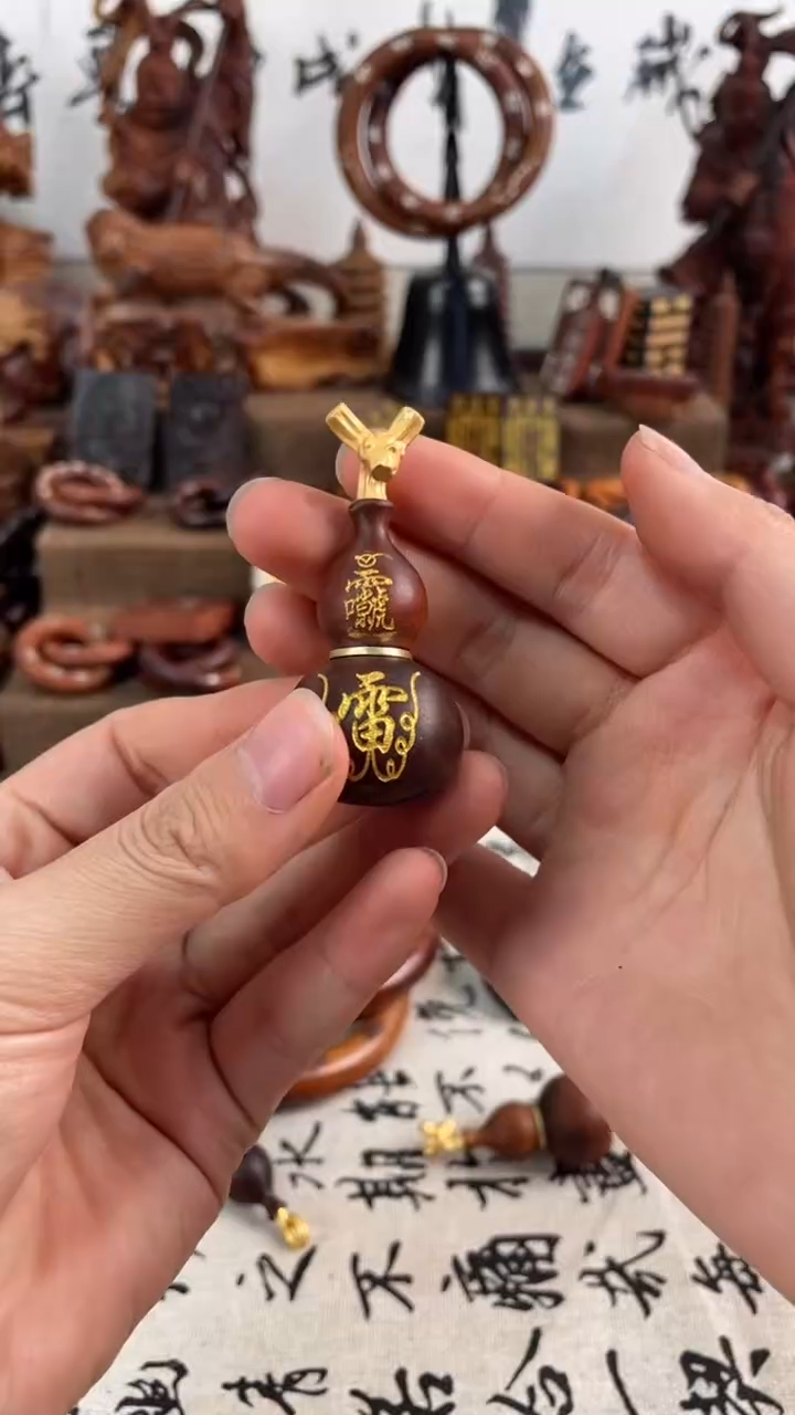 【闪购商品】木枣木龙头鎏金讳字开口葫芦