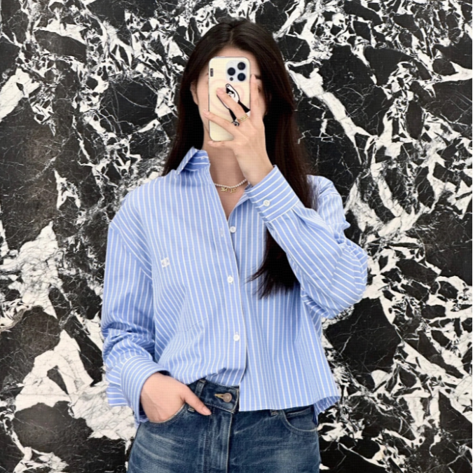 全新未使用 Celine/思琳 条纹排扣长袖衬衫 蓝色/38