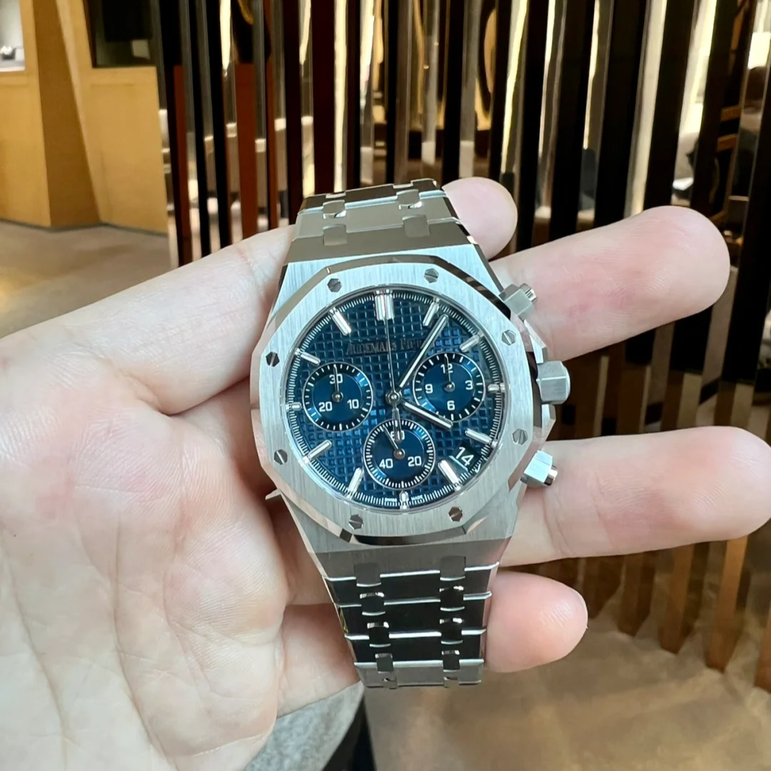 未使用 AIPE/爱彼 小花6欢 皇家橡树系列26331ST.OO腕表41mm