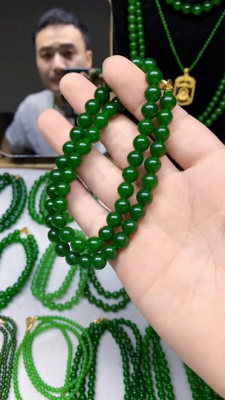 和田玉（碧玉）未镶嵌项链卡8无黑菠菜绿
