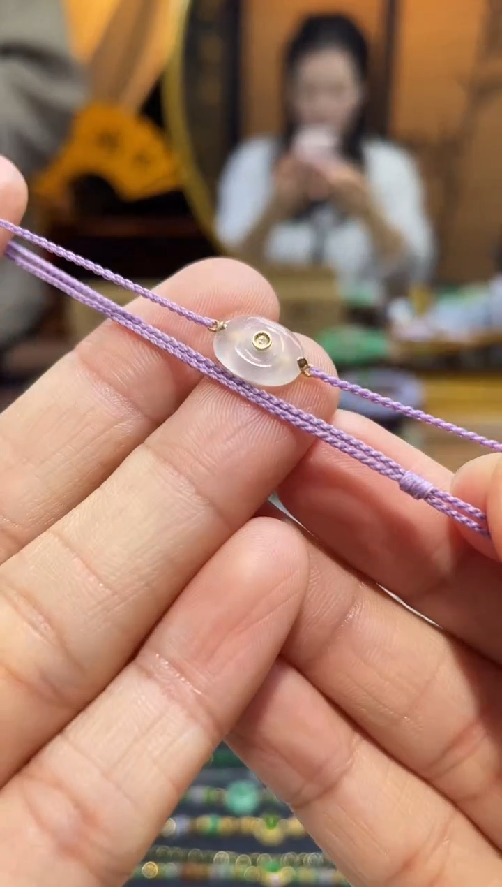 颈饰18K金镶嵌翡翠手绳