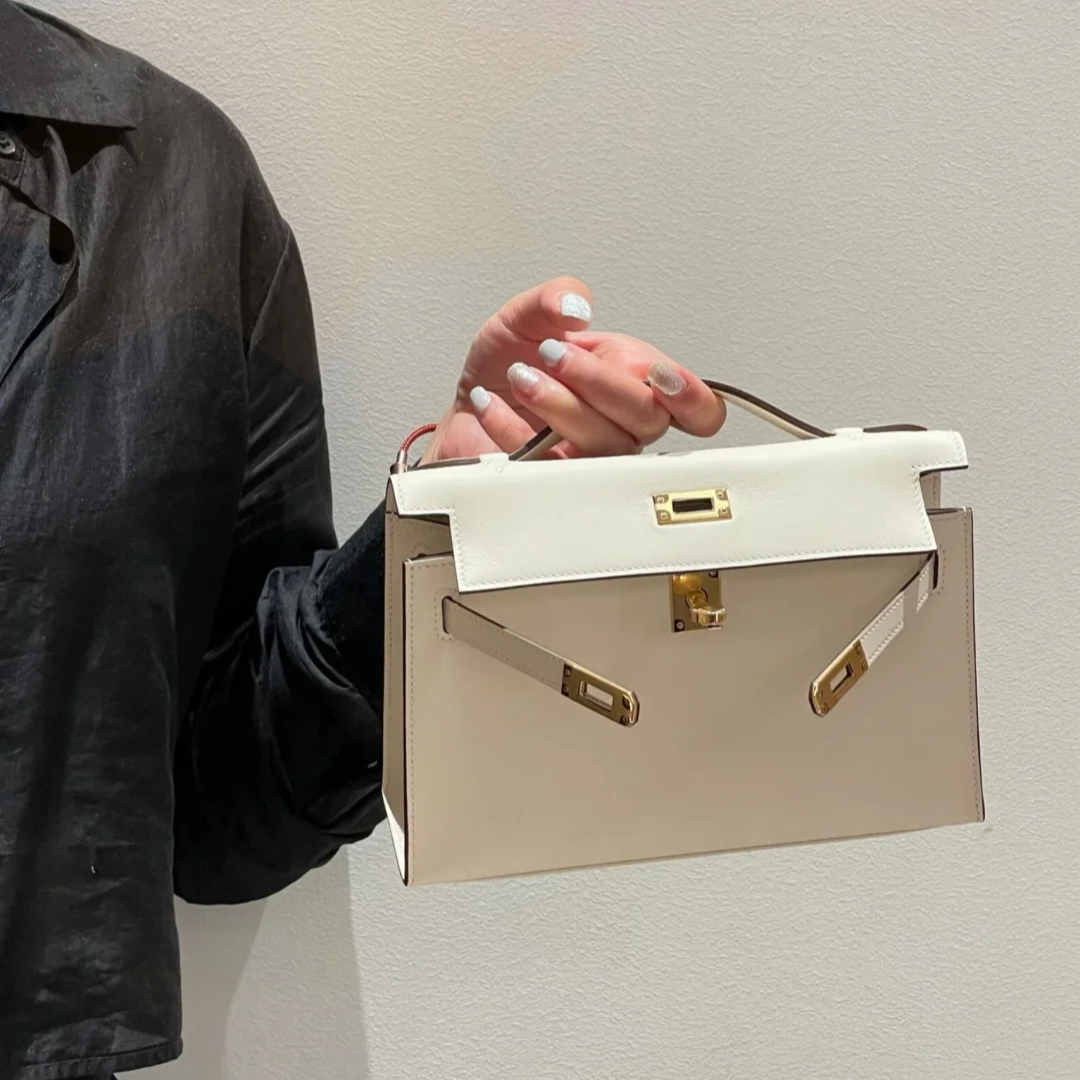 全新未使用 Hermes/爱马仕 小花6欢 kelly一代奶油白swift皮U刻包