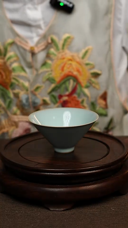 瓷片天青色全手斗笠杯100ml微瑕不带礼盒