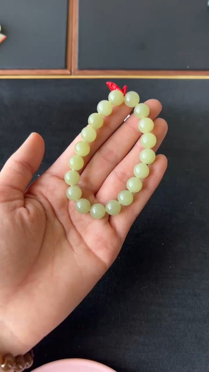 【闪购商品】和田玉手串未镶嵌若羌微色差卡10