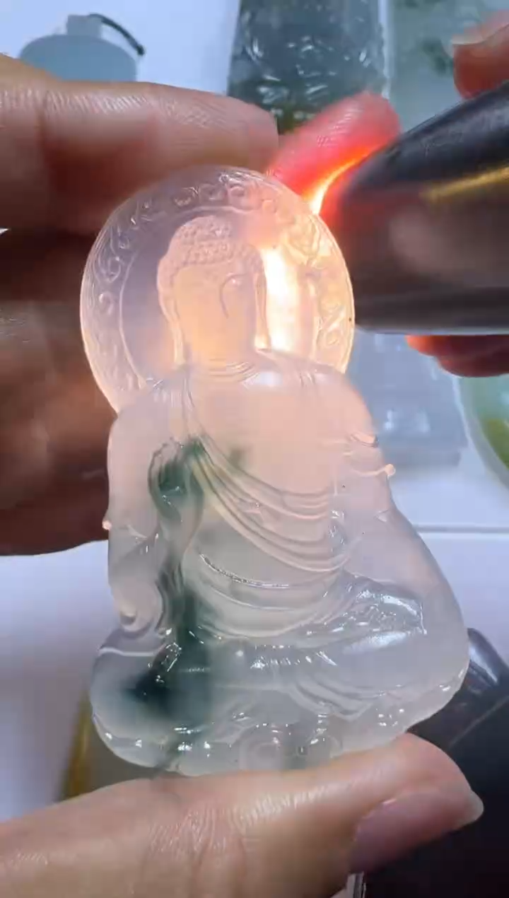 定制翡翠未镶嵌观音