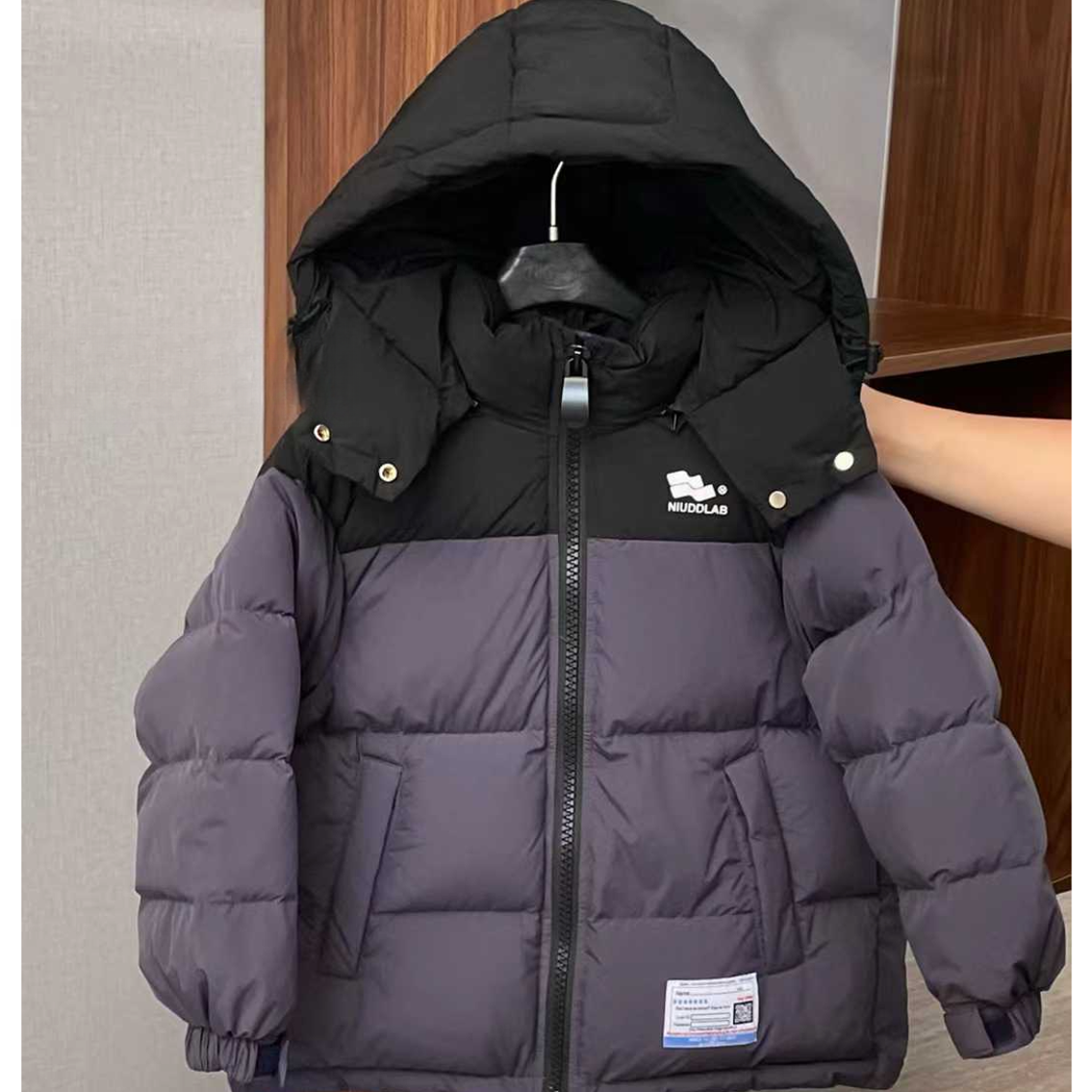 36男童25冬季韩版加厚拼色款羽绒服3615