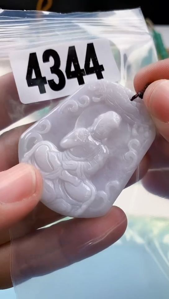 【闪购商品】翡翠颈饰未镶嵌天然翡翠吊坠挂件