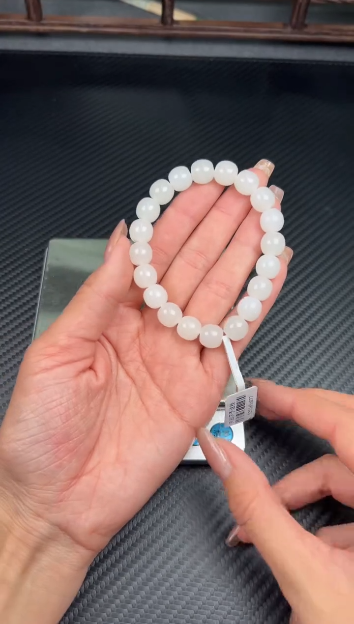 未镶嵌手串和田玉且末微色差天泰卡10
