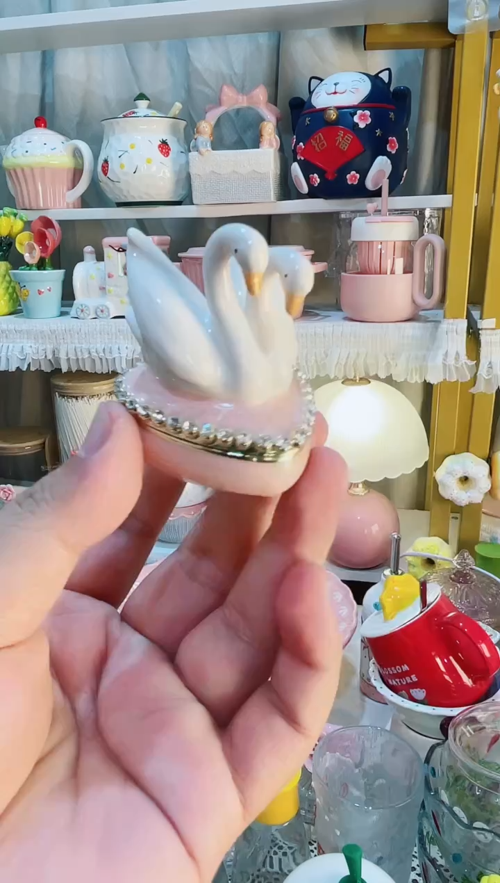 【闪购商品】瓷片天鹅戒指盒 发货快质量好