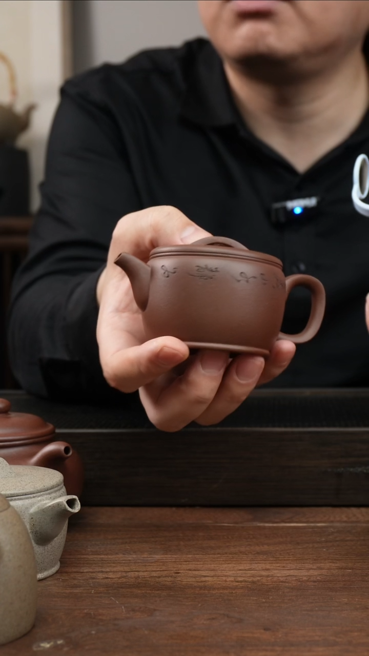 茶杯紫砂紫泥汉瓦    刻绘     150CC   