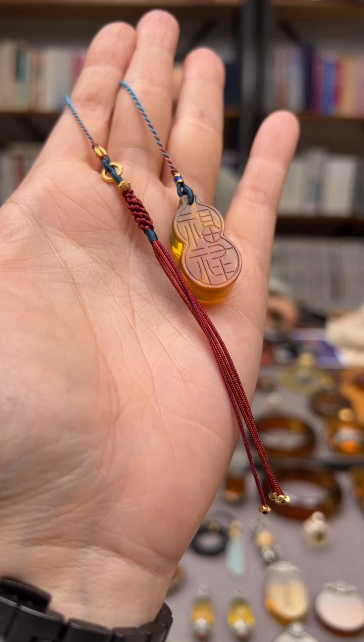 【闪购商品】琥珀颈饰未镶嵌福禄手机挂