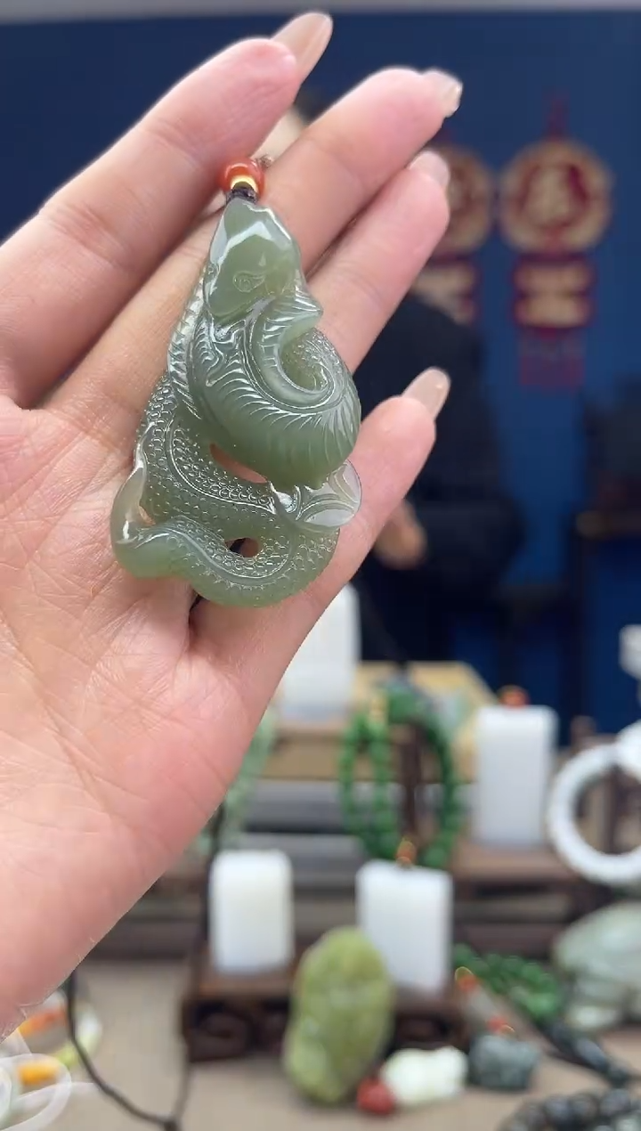 【闪购商品】和田玉颈饰未镶嵌1