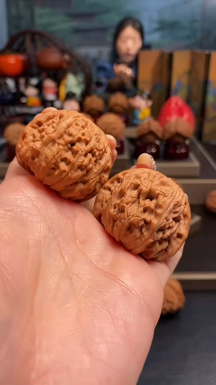 【闪购商品】文玩核桃把件A 368白狮子41尺