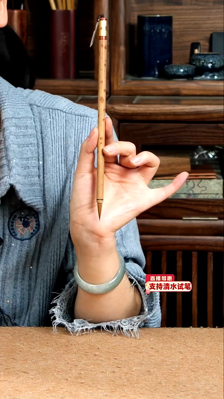 7号张小凤红湘妃纯狼小楷0.6*2.0
