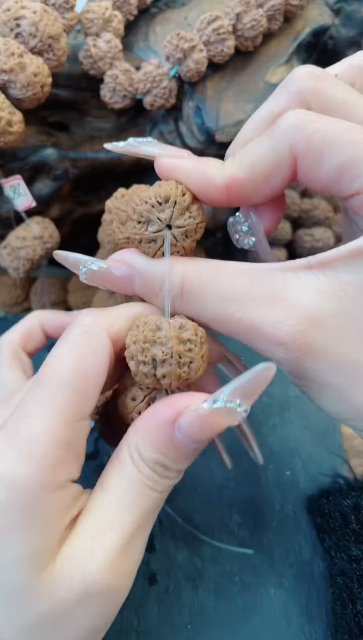 【闪购商品】金刚菩提手串23mm六瓣梅花雪花全品无黄