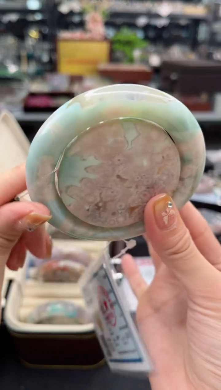 【闪购商品】石英质玉手镯未镶嵌56圈口（赠品镯心）3S9050