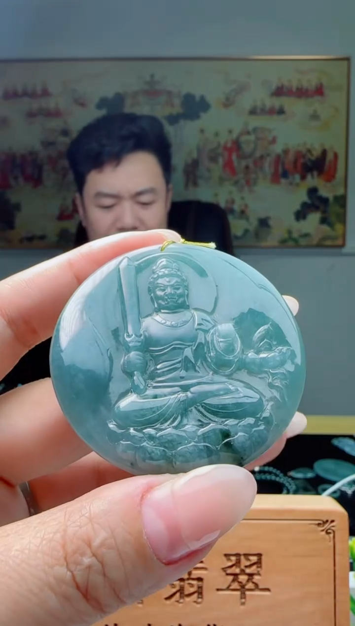 【闪购商品】翡翠颈饰未镶嵌111111111