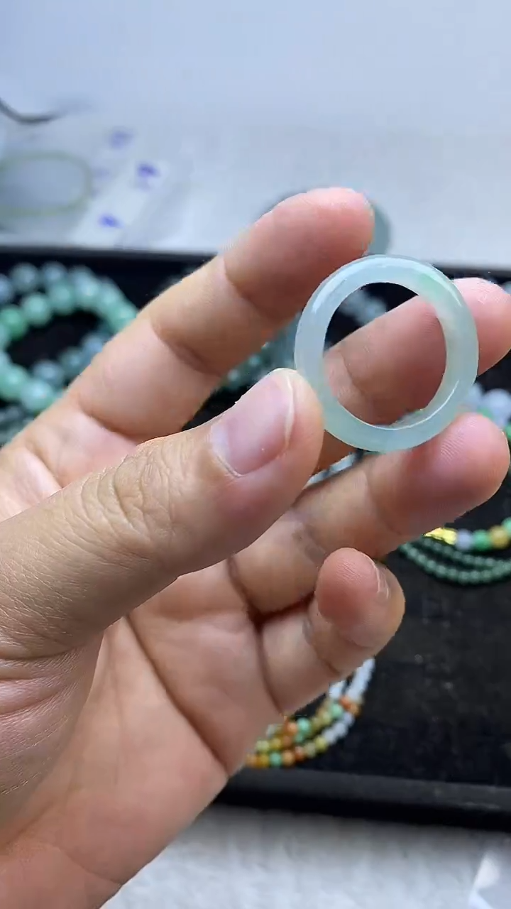 【闪购商品】定制翡翠未镶嵌19.7戒圈