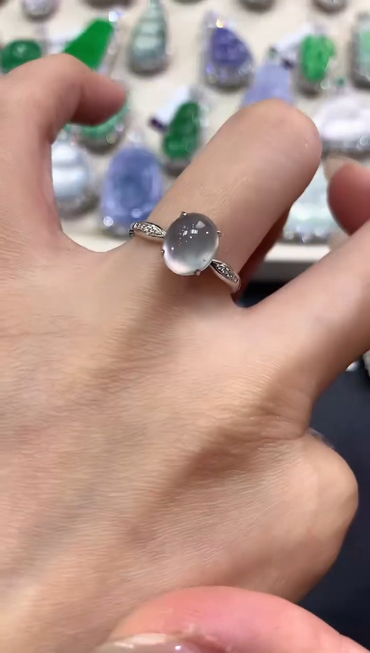 【闪购商品】翡翠戒指18K金镶嵌q6      